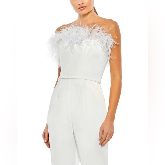 Mac Duggal | Feather Trim Strapless Jumpsuit White Size 0 NEW 68416 - Picture 2 of 10
